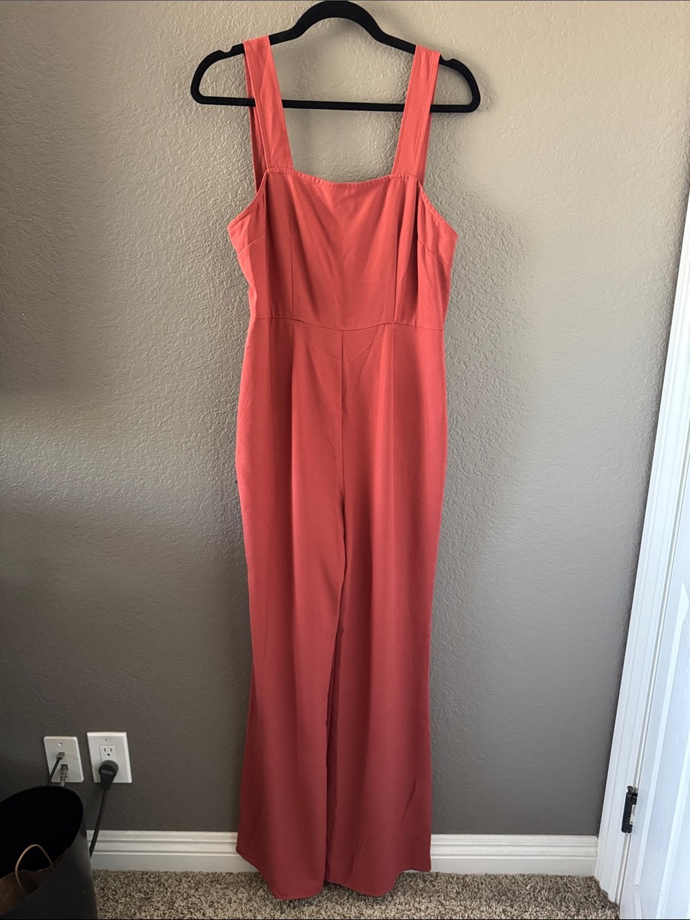 Women’s Wide-Leg Jumpsuit